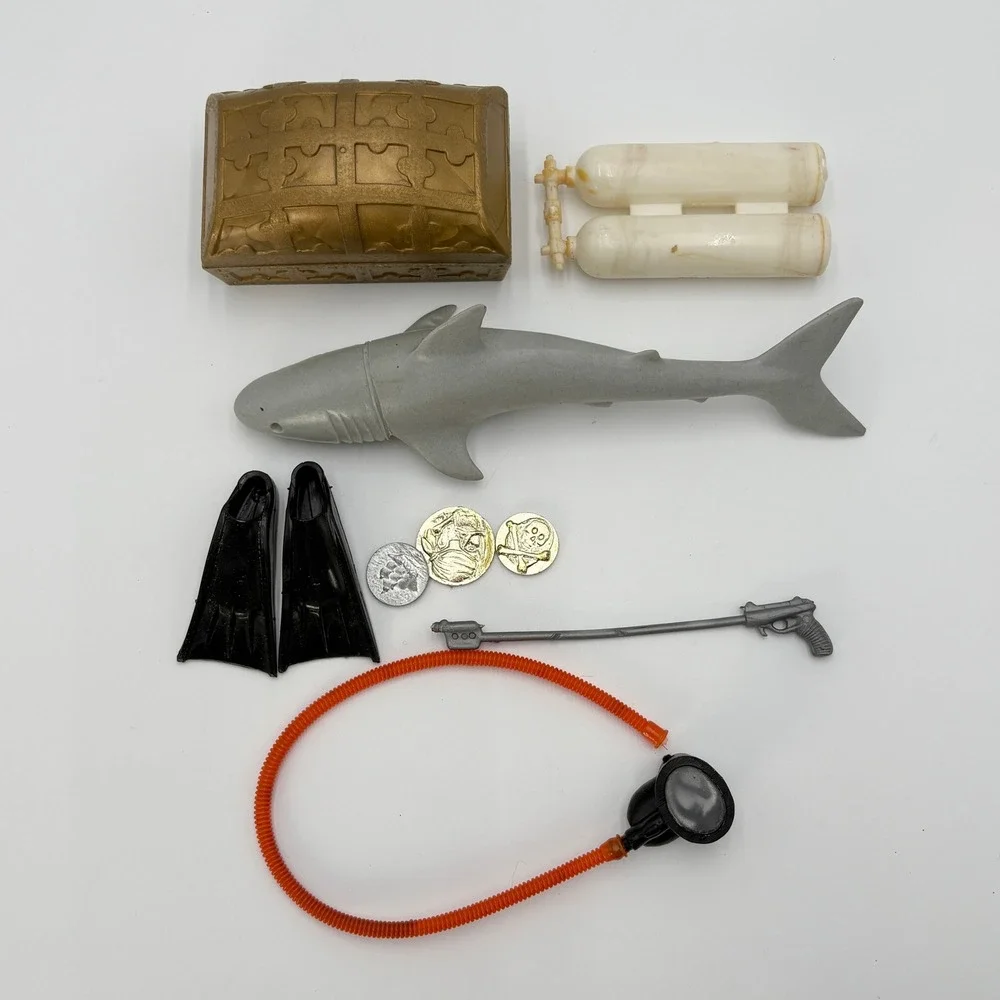 Vintage 1970s GI Joe The Shark Surprise Accessories Shark Treasure Scuba Gear